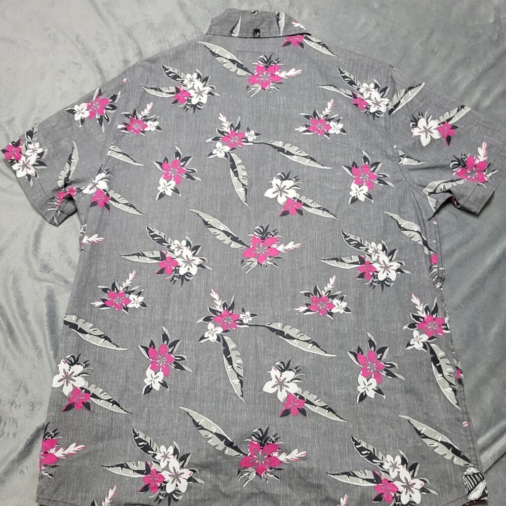 Amplify Shirt Mens XL‎ Gray Pink Floral Hawaiian Button Front Collared Comfort